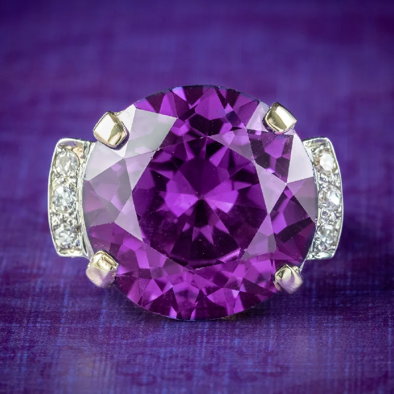 ladies-name-diamond-rings-Vintage Synthetic Alexandrite Diamond Cocktail Ring 20ct Stone