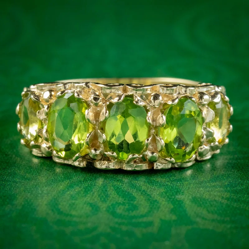 ladies-infinity-rose-gold-rings-Victorian Style Peridot Ring 2.5ct Of Peridot