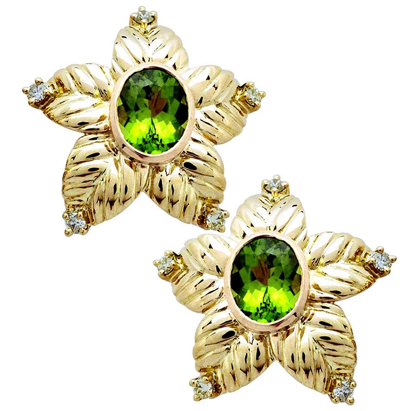 ladies-vintage-silver-earrings-Earrings-Peridot and Diamond