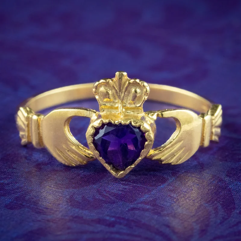 ladies-elegant-platinum-rings-Victorian Style Amethyst Claddagh Heart Ring