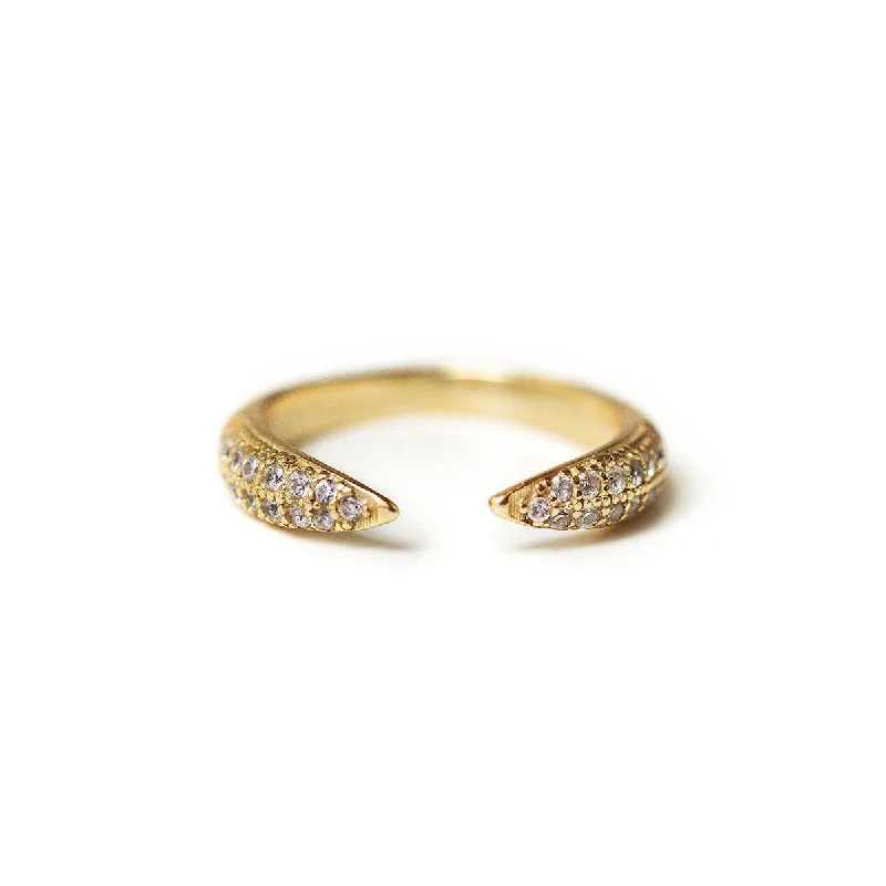 ladies-diamond-modern-rings-Claw Pave Ring