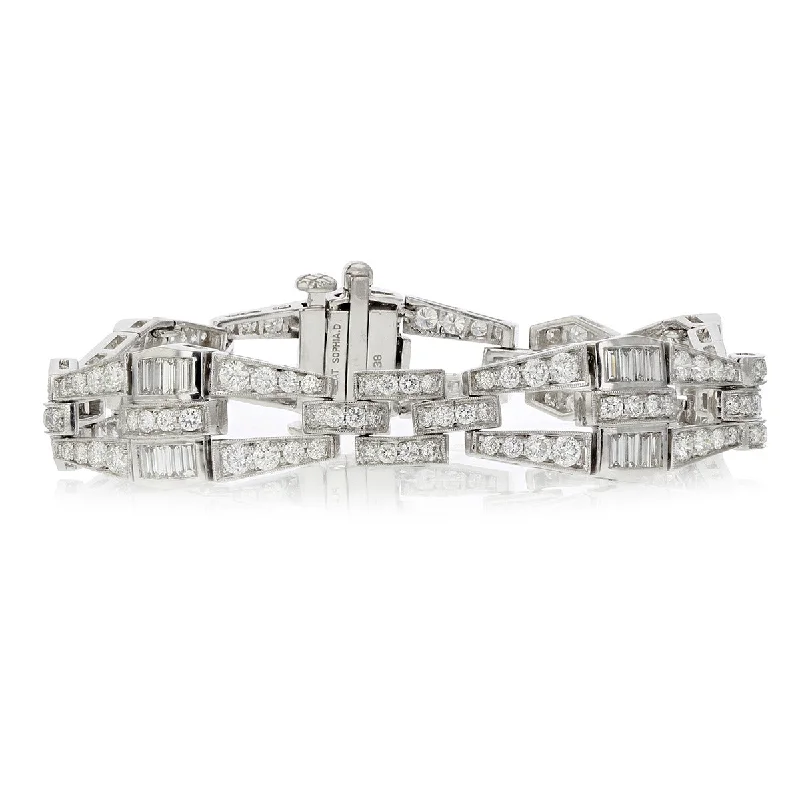 Ladies bracelets with hop charms -6.10 Carat Diamond Art Deco Style Bracelet