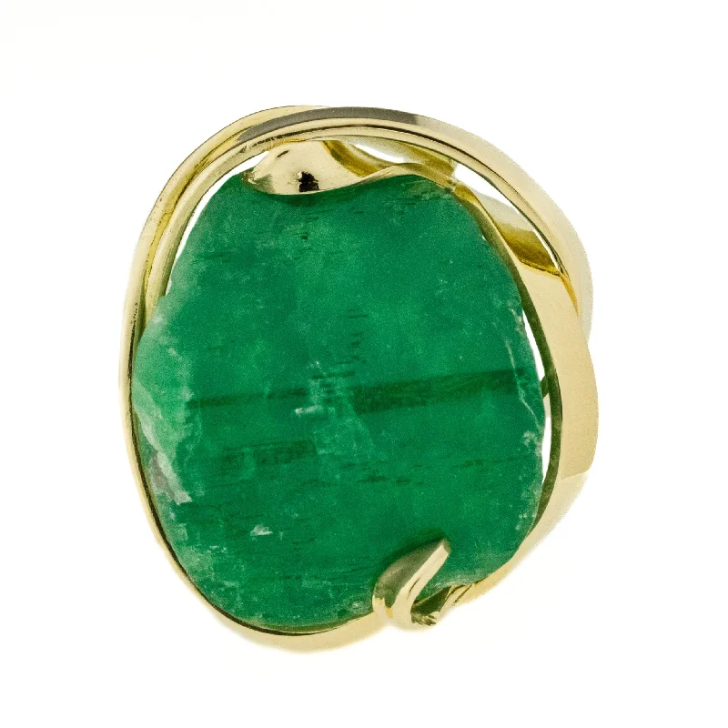 ladies-pearl-three-stone-rings-Uncut Emerald Ladies Ring in 18 Yellow Gold - Size 8