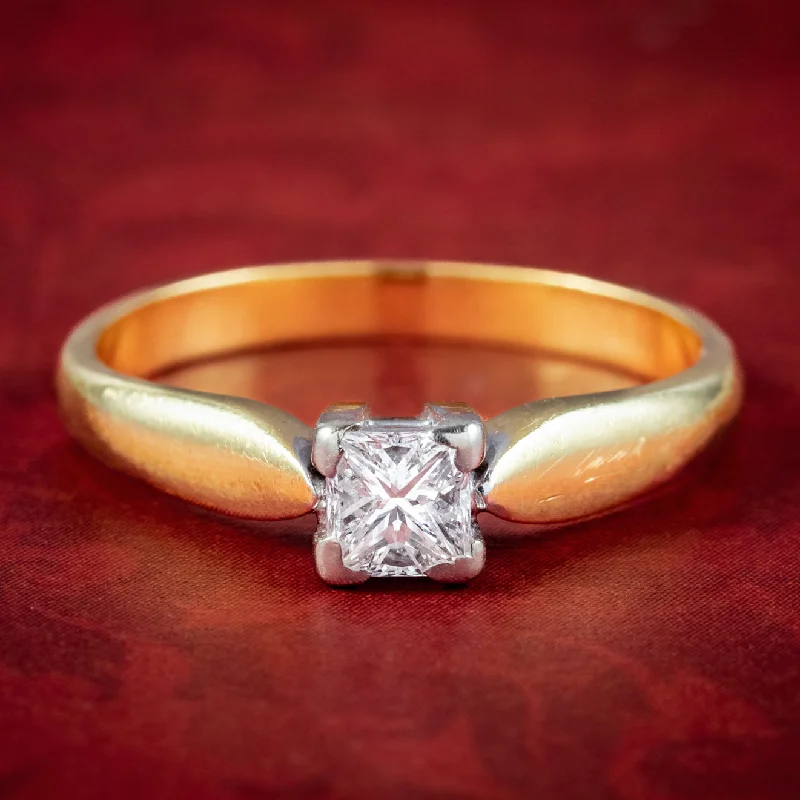 ladies-affordable-gold-rings-Art Deco Style Diamond Solitaire Ring 0.30ct Princess Cut Diamond