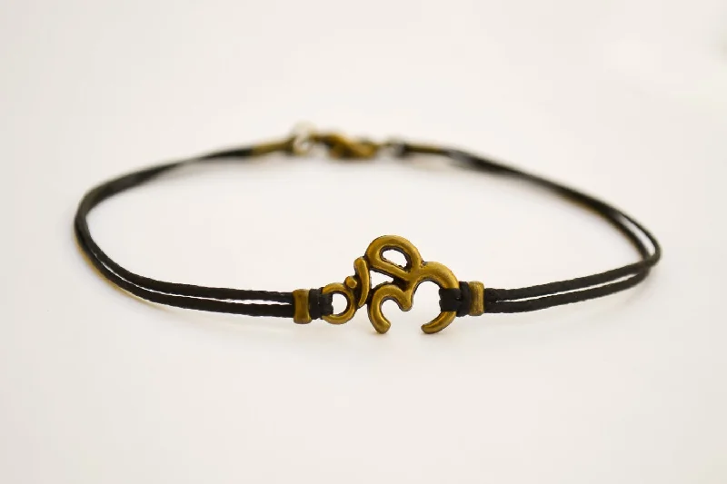 Ladies bracelets for rebel vibes -Men's bracelet with bronze tone Om charm, Yoga bracelet for men